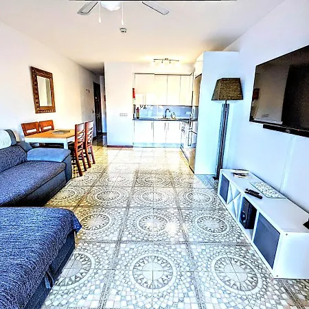 Apartment Luxury Newly Refurbished Modern With Stunning Mountain Views - Xmas And Ny 2025-2026 Now *