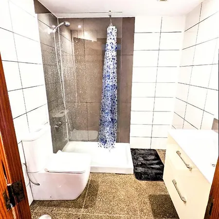 Apartment Luxury Newly Refurbished Modern With Stunning Mountain Views - Xmas And Ny 2025-2026 Now *