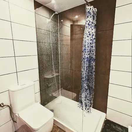 Luxury Newly Refurbished Modern With Stunning Mountain Views - Xmas And Ny 2025-2026 Now Apartamento *