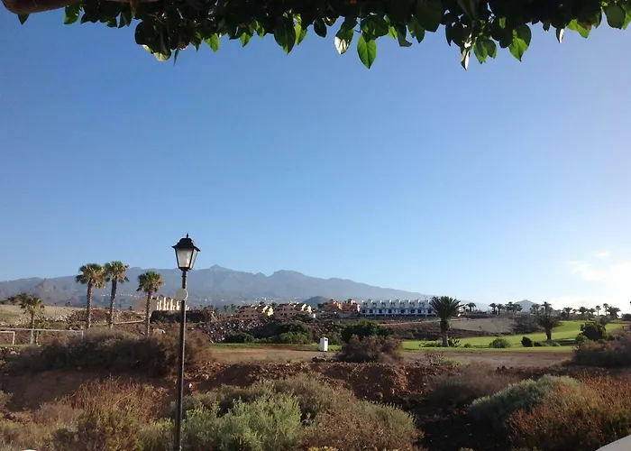 Premium Fairways Luxury With Stunning Mountain Views Апартаменты *